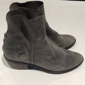 Lucky Brand Grey Nubuck Chelsea boot
